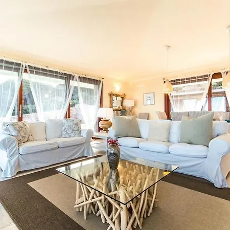Portobello Villa *